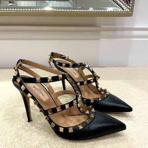 VALENTINO CALFSKIN ANKLE STRAP PUMP